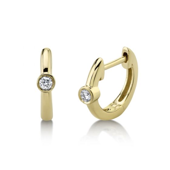 Shy Creation 14k Gold Yellow 0.06Ct Diamond Bezel Huggie Earring