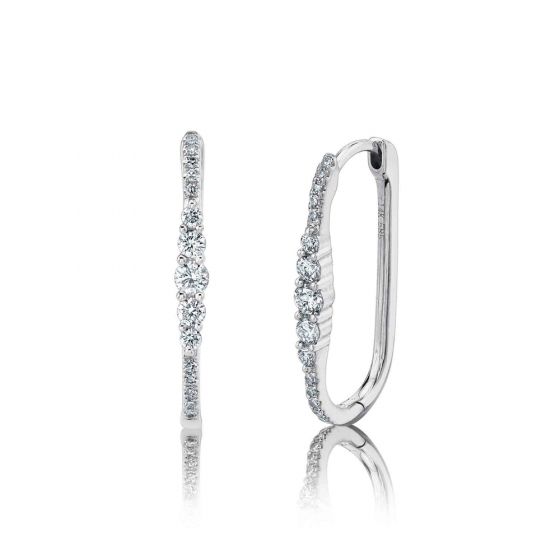 Shy Creation 14k Gold White 0.29Ct Diamond Oval Hoop Earring