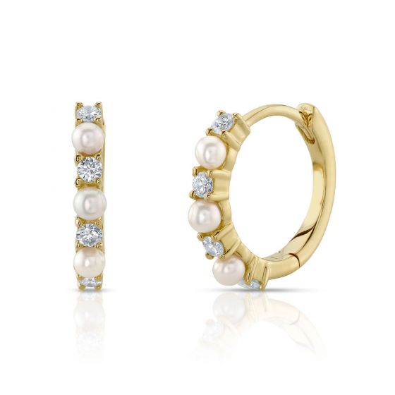 Shy Creation 14k Gold Yellow 0.14Ct Diamond & Cultured Pearl Huggie Earring
