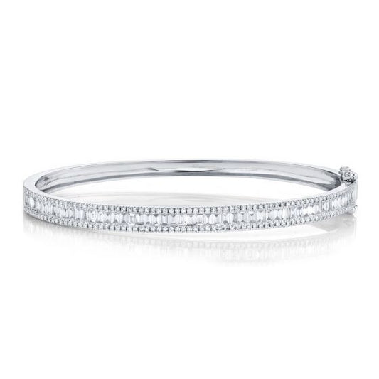 Shy Creation 14k Gold White 1.74Ct Diamond Baguette Bangle