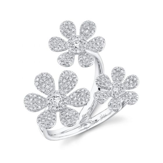 Shy Creation 14k Gold White 0.62Ct Diamond Flower Ring