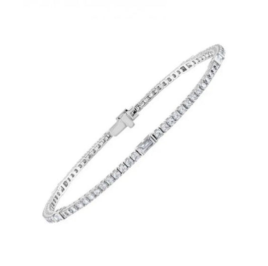 14K White Gold Round and Baguette Diamond Line Tennis Bracelet, 7”