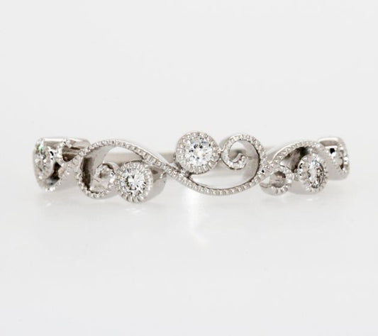 14K White Gold Floral Vine Twist Diamond Wedding Band