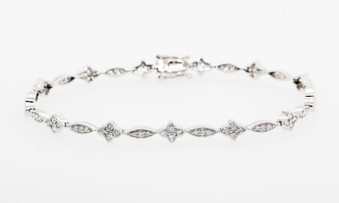 14K White Gold Marquise and Quatrefoil Station Diamond Bracelet, 7”